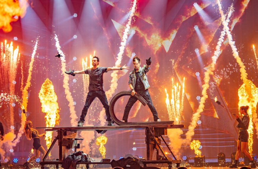 برادران جادویی آلمانی ارلیش: اجتناب از کلیشهها در تور نخست آمریکا