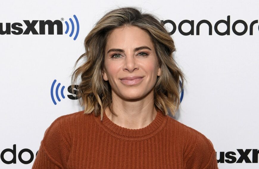 جیلیان مایکلز به مستند نتفلیکس «بزرگترین بازنده» واکنش نشان داد: ادعاهای مربوط به قرص‌های کافئین و نادیده‌گرفتن باب هارپر را رد کرد