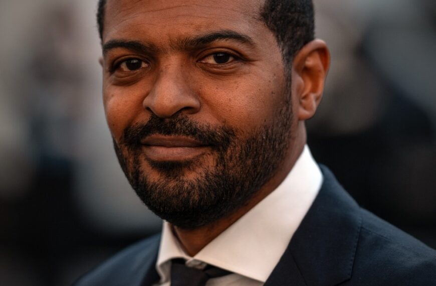 شکست نوئل کلارک در پرونده افترا علیه گاردین