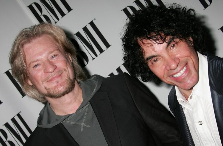 حل خصوصی اختلاف حقوقی بین داریل هال و جان اوتس