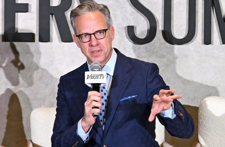 جیک تپر از CNN: شکایت ترامپ از «۶۰ دقیقه» بی‌اساس است و توافق پارامونت نشان‌دهنده وفاداری به رئیس‌جمهور