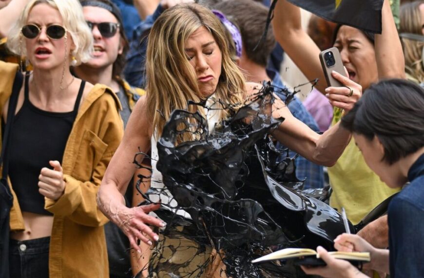 پیش‌نمایش فصل چهارم «The Morning Show»: جنجال‌ها و تهدیدهای خبرنگاران و ماجرای رنگ‌پاشی به جنیفر آنیستون