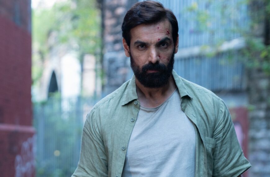 جان آبراهام درباره کشف ریشه‌های ایرانی‌اش در تریلر جهانی ZEE5 «تهران» در میان درگیری‌های واقعی: «وقتی پاسخ‌ها را می‌بینید، به گستردگی آن&hellip;