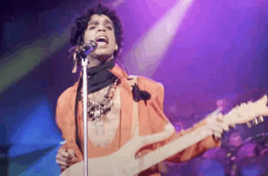 چرا تماشای فیلم کنسرت ‘Sign O’ the Times’ از Prince در IMAX ضروری است؟