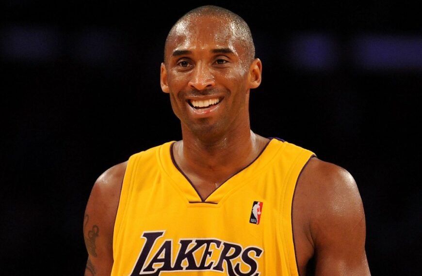 فیلم کوبی برایانت در دست ساخت توسط وارنر برادرز: داستان روز دراماتیک درفت ستاره لیکرز