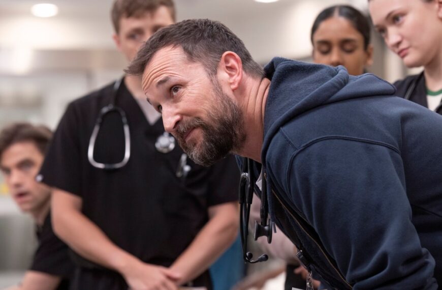 پیروزی بزرگ «The Pitt» در جوایز انجمن منتقدان تلویزیون ۲۰۲۵ با چهار جایزه