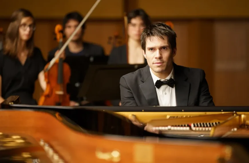 نقد «Two Pianos»: گذشته یک&hellip;