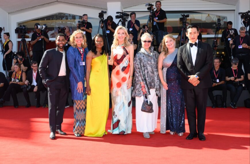 برنده شدن مستند «Remake» از Ross McElwee در جایزه تأثیرگذاری گلدن گلوبز جشنواره ونیز