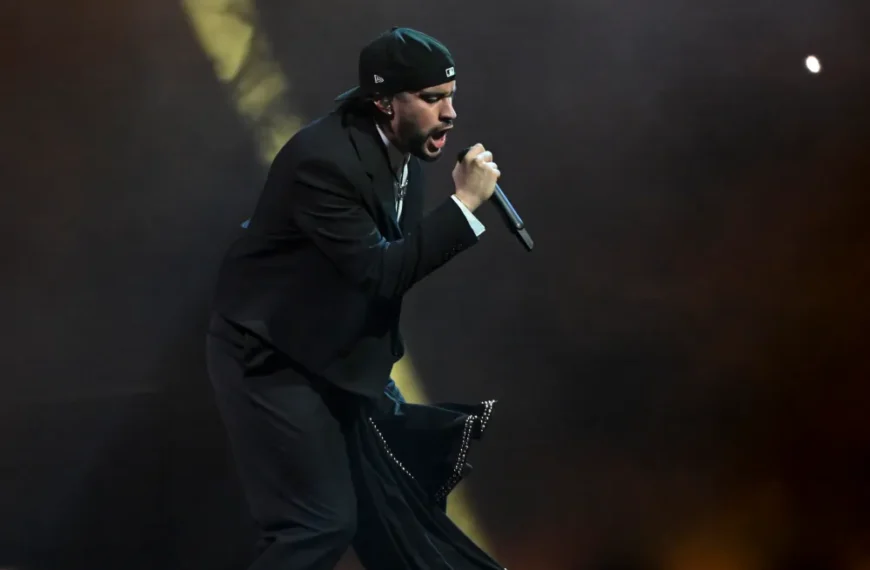 اجرای Bad Bunny در نمایش نیمه‌نهایی Super Bowl 2026 با Apple Music