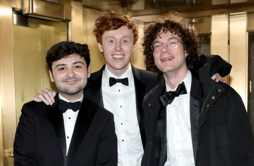 جدایی در SNL: خروج جان هیگینز و پیوستن بن مارشال به بازیگران، مارتین هرلیهی در تیم نویسندگی باقی می‌ماند