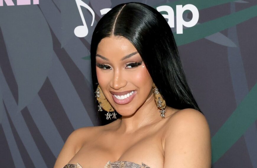 کاردی بی با همکاری جنت جکسون، سلنا گومز و لیزو در آلبوم جدید «Am I the Drama?»