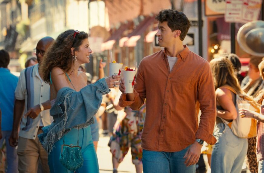 نگاهی به فیلم «People We Meet on Vacation»: عاشقانه تام بلایث و امیلی بادر در اقتباس نتفلیکس از رمان امیلی هنری