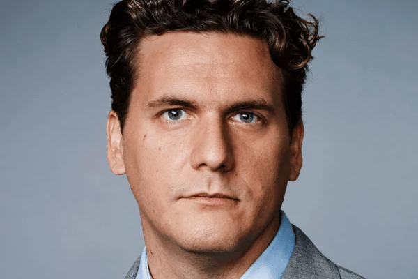 انتصاب توماس ایوانز از CNN به عنوان سردبیر NPR