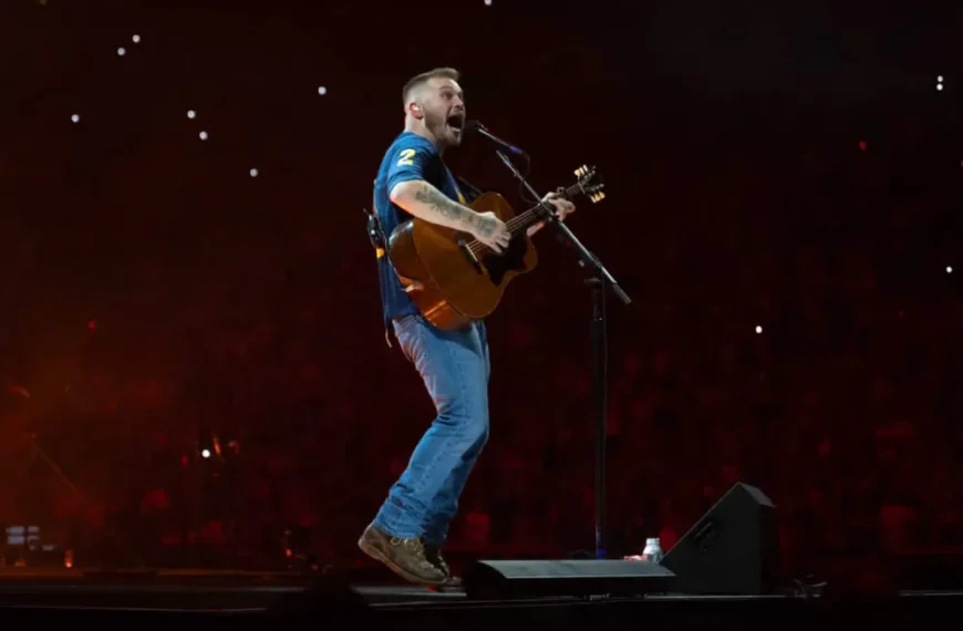 رکوردشکنی زک برایان با بزرگترین کنسرت در استادیوم میشیگان آمریکا