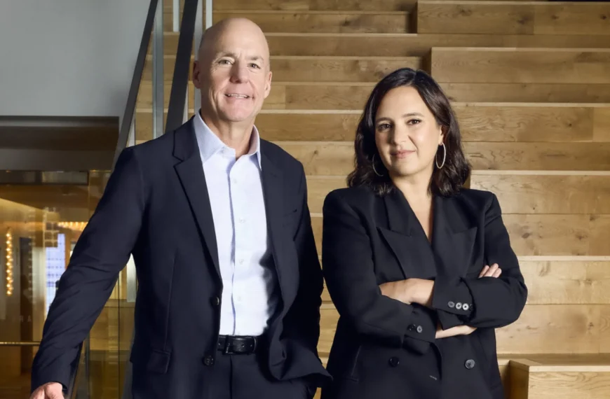 گوش کنید: تاتیانا سیگل درباره باری وایس و تأثیر شغل جدیدش بر اخبار CBS؛ بازار MIA رم داغ می‌شود