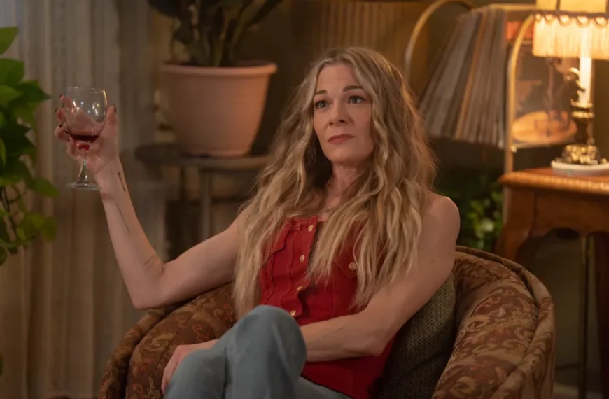 رئیس «۹-۱-۱: Nashville» درباره تغییرات شگفت‌انگیز LeAnn Rimes و اولین کراس‌اور «۹-۱-۱»
