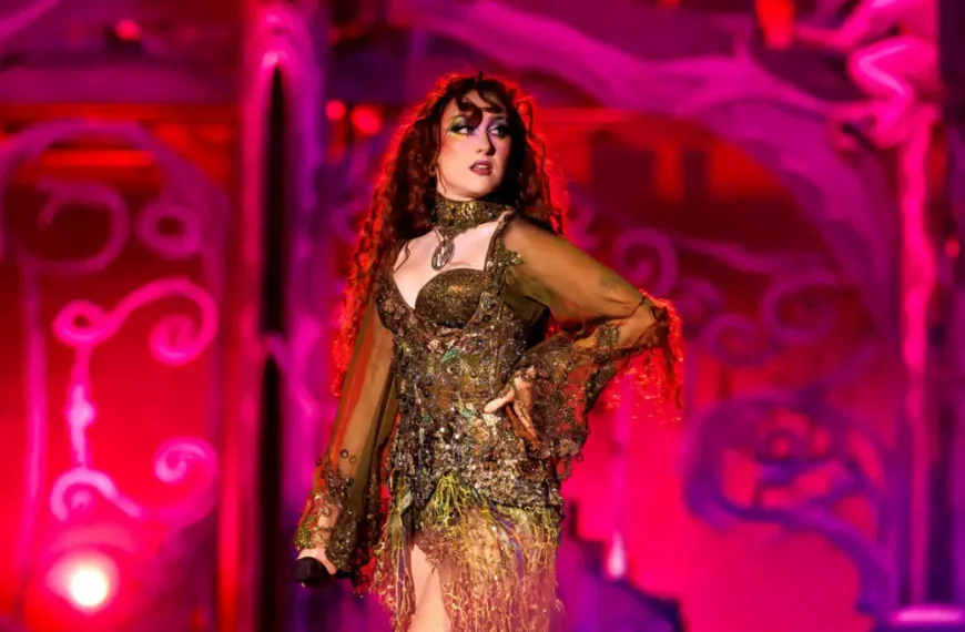 چپل روآن با اجرای فوق‌العاده در پاسادنا: کنسرتی که لس‌آنجلس منتظرش بود