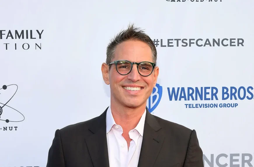 گرگ برلانتی جایزه تأثیر اجتماعی را در اجلاس نوجوانان و صفحه‌نمایش‌ها دریافت کرد: «جوانان منبع بزرگترین امید من هستند»