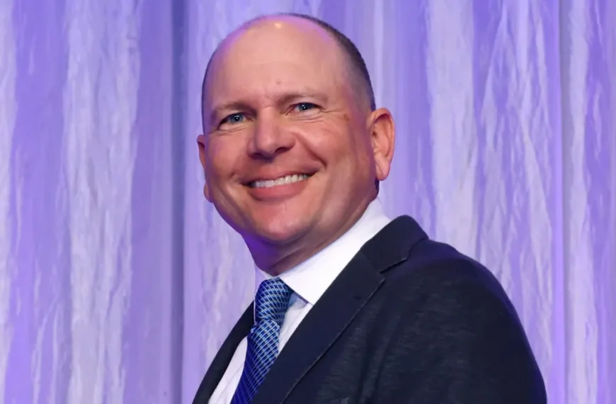 توافق دیزنی و یوتیوب بر سر پرونده جذب مدیر اجرایی جاستین کانولی