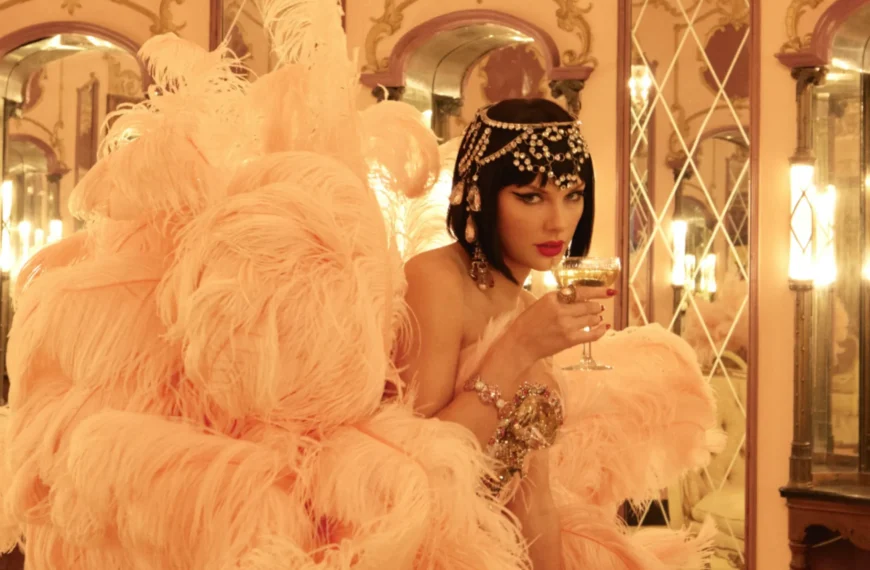 «مراسم انتشار ‘Release Party of a Showgirl’ از تیلور سوئیفت در صدر باکس آفیس بریتانیا و ایرلند»