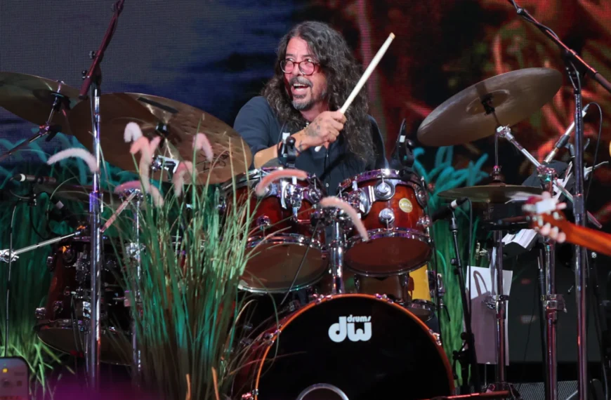 تور استادیومی جدید Foo Fighters در آمریکای شمالی و انتشار تک‌آهنگ جدید