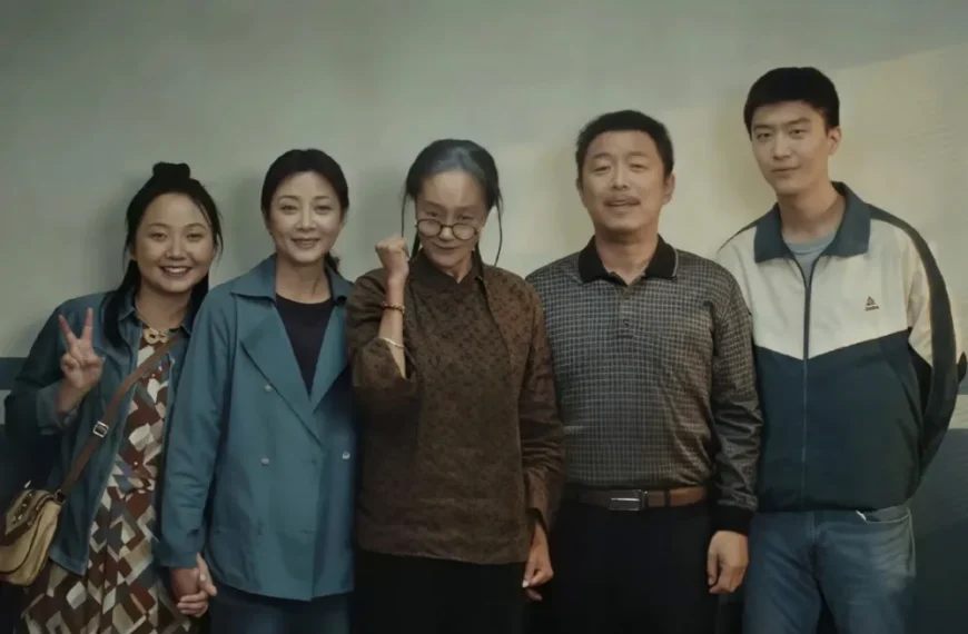 گیشه چین: «Row to Win» همچنان در صدر، «Colorful Stage! The Movie» در جایگاه دوم