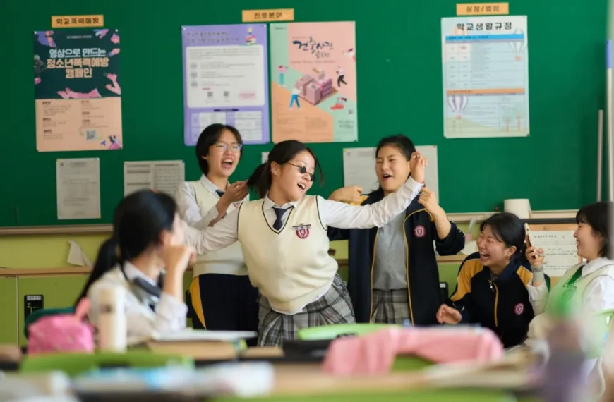 فیلم کره‌ای «The World of Love» به توزیع نادر در چین دست یافت (اختصاصی)