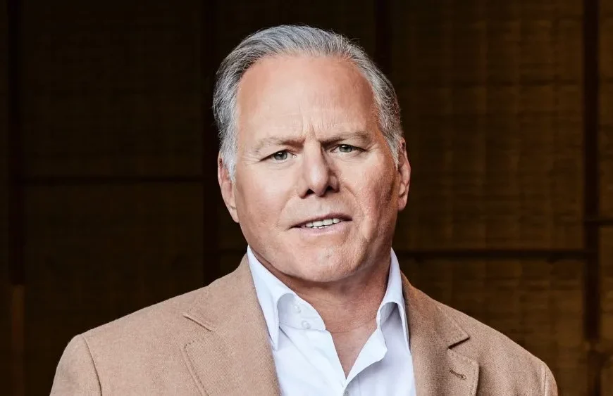 مرکز سیمون ویزنتال به دیوید زاسلاو، مدیر Warner Bros. Discovery، جایزه بشردوستانه اهدا می‌کند