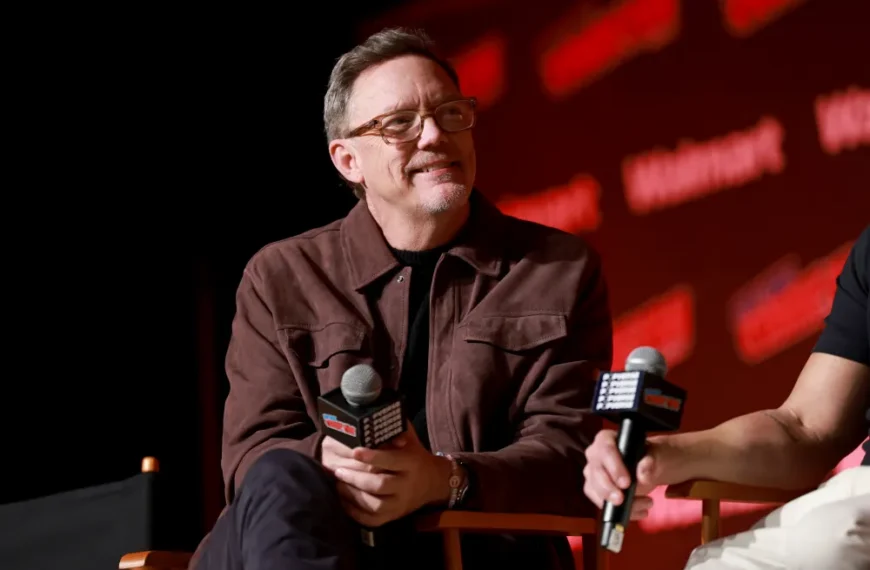 متیو لیلارد در نمایش فیلم «Scream»: «باید با عشق پیش برویم»