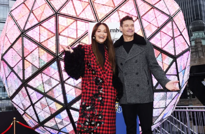 افزوده شدن شمارش معکوس منطقه زمانی مرکزی شیکاگو به برنامه «Dick Clark’s New Year’s Rockin’ Eve»