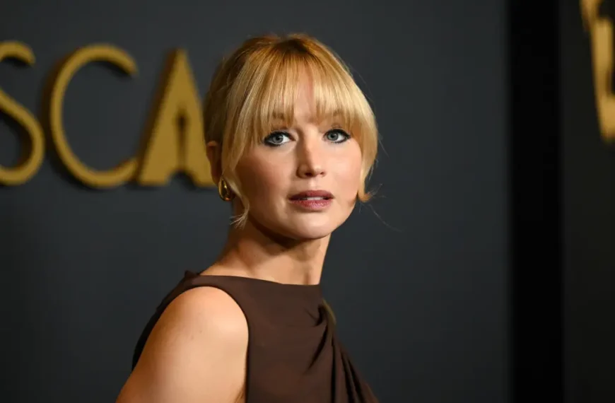 جنیفر لارنس: صحبت درباره ترامپ و سیاست فقط به آتش اختلافات دامن می‌زند